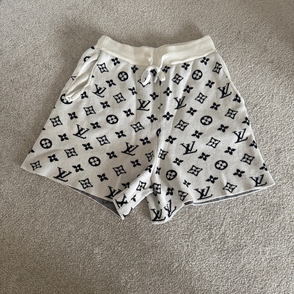 LV White and Black Patterned Women's Shorts